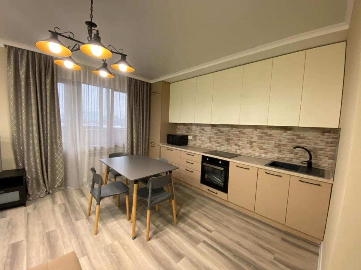 Vip Apartment Mountain View Almaty Exterior photo